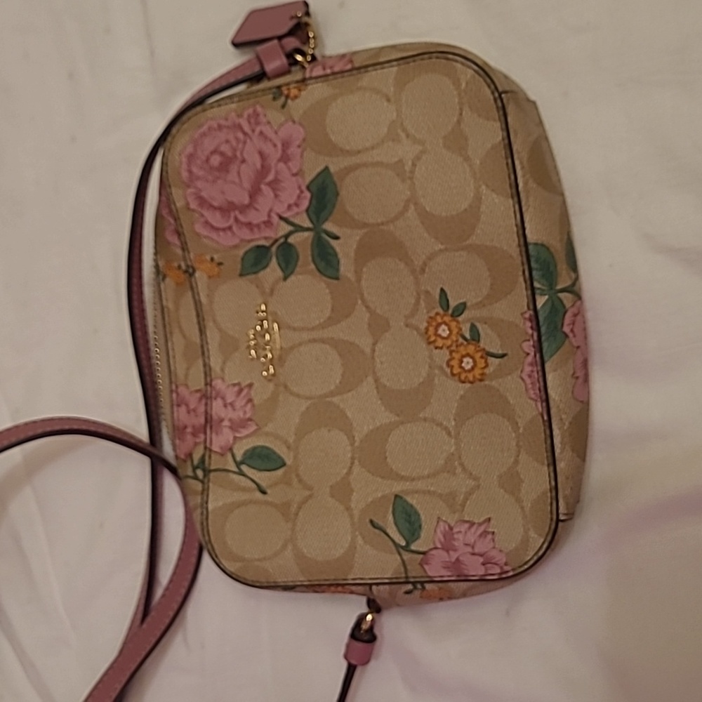 Crossbody bag